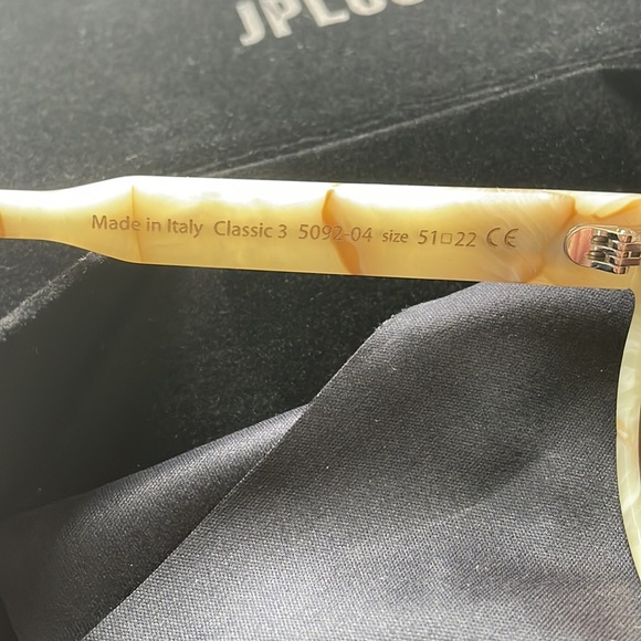 NWOT J PLUS Round Classic 3 Sunglasses - Picture 4 of 4
